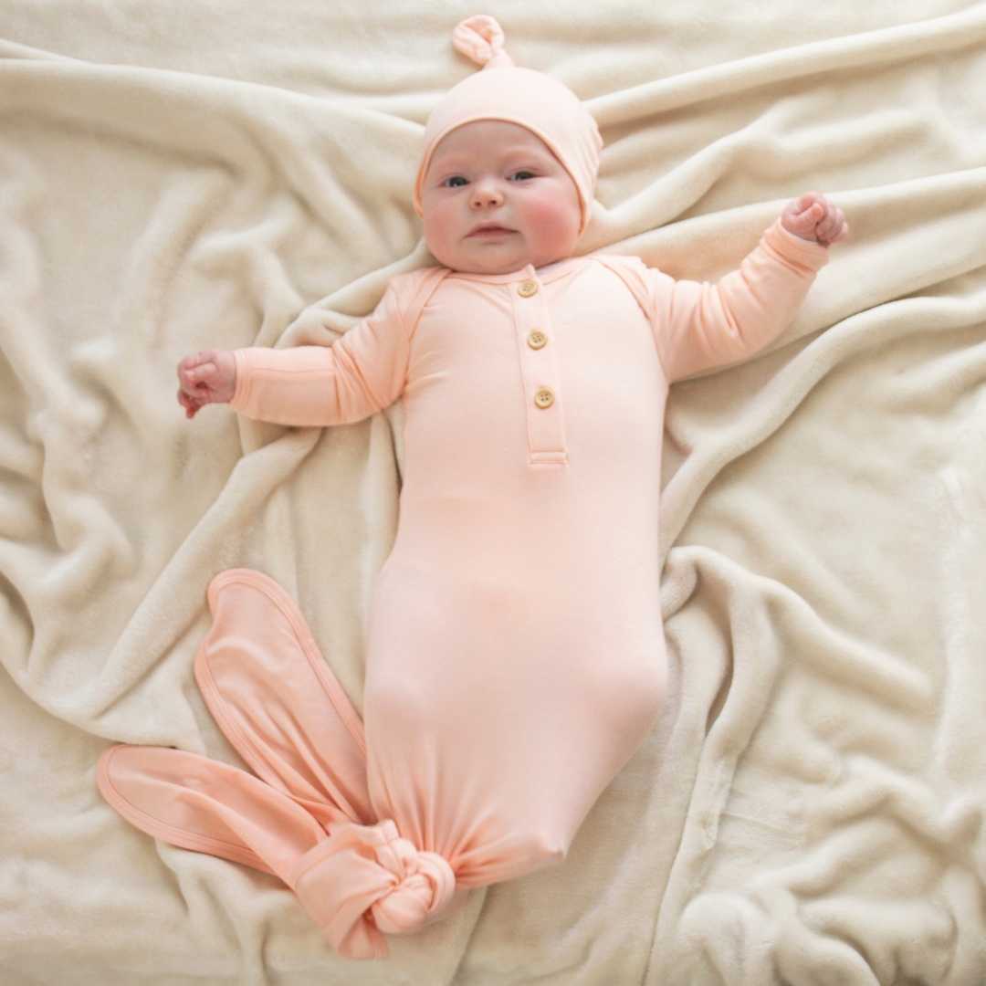 Organic Bamboo Knotted Gown & Beanie Set | That's Peachy